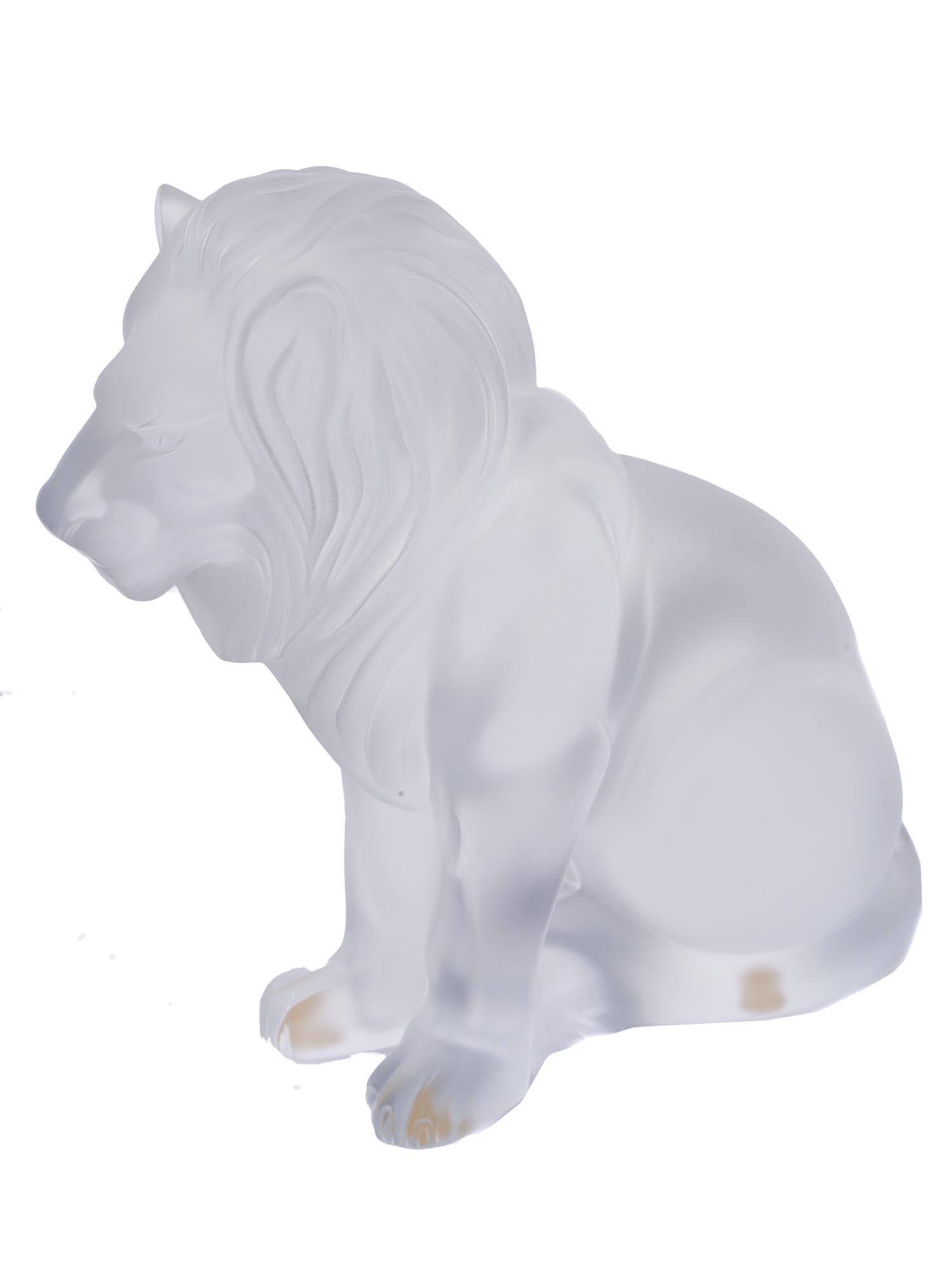 LALIQUE PARIS LION FROSTED CRYSTAL GLASS SCULPTURE (1 of 8)