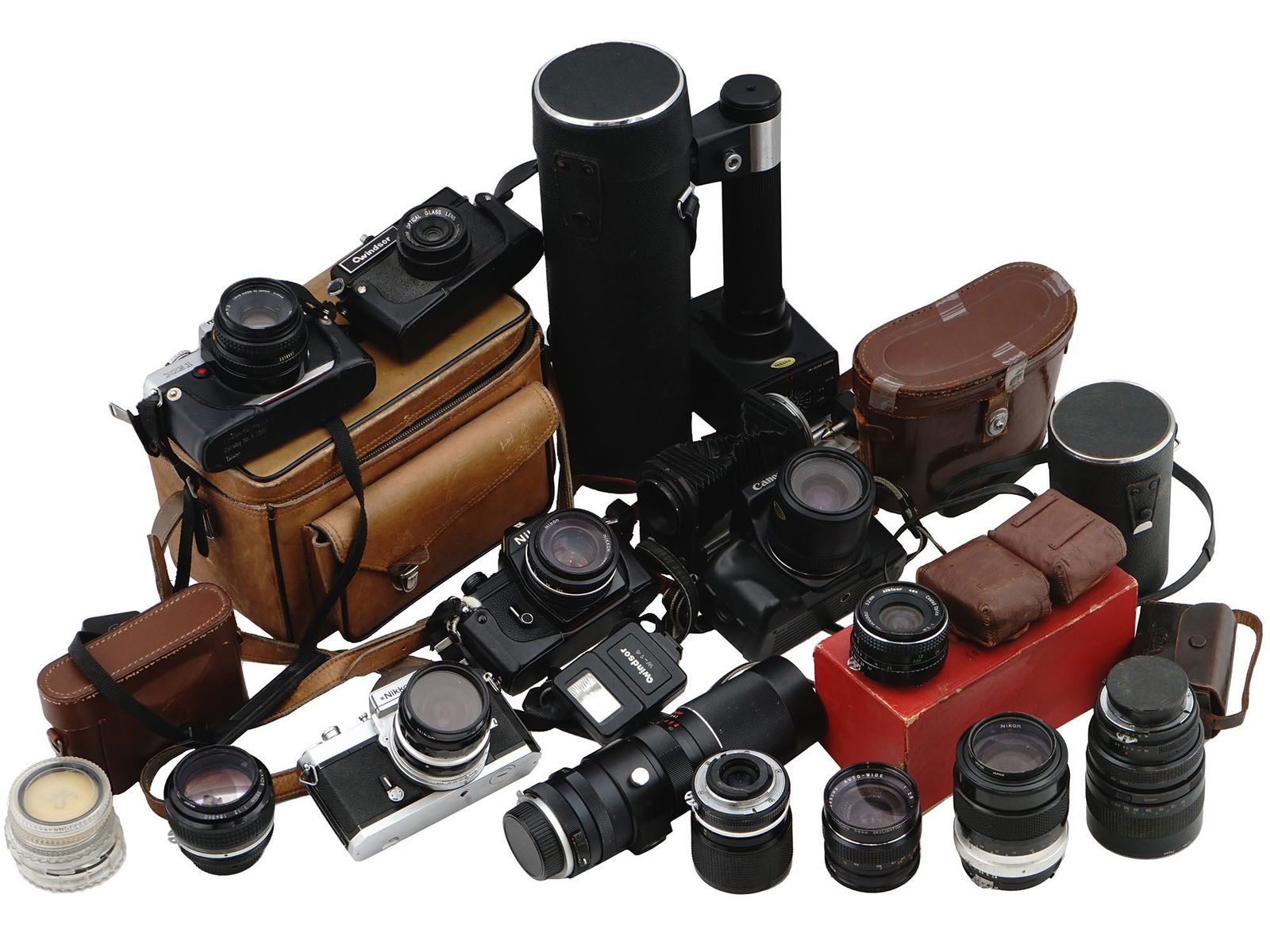 VINTAGE CAMERAS, LENSES AND EXPOSURE METERS (1 of 9)
