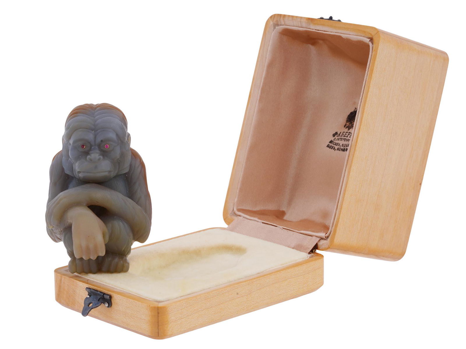 RUSSIAN HAND CARVED AGATE FIGURINE OF A MONKEY (1 of 8)