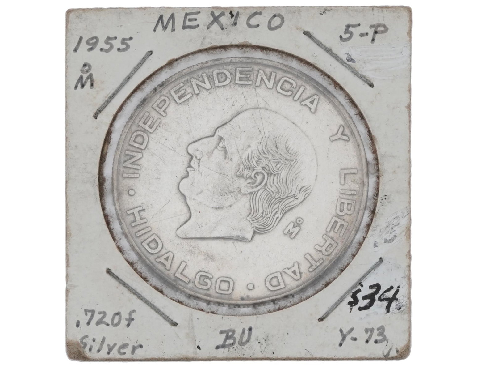 VINTAGE 1955 MEXICAN SILVER 5 PESOS COIN: A vintage 1955 Mexican 5 Pesos coin made of 720 silver. On the obverse, it features the Mexican coat of arms, which includes an eagle perched on a cactus with a snake in its beak. Surrounding the embl
