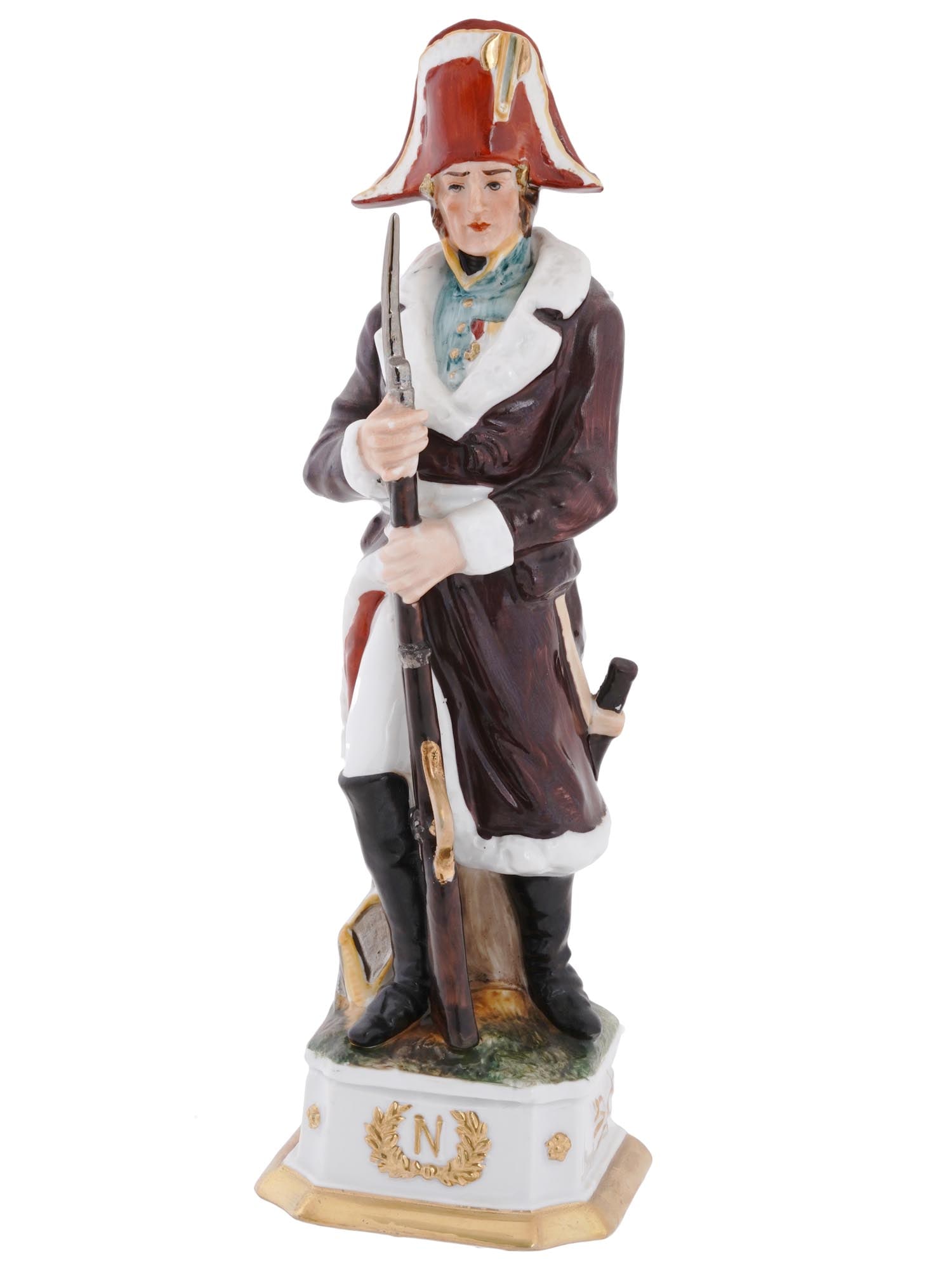 VTG ITALIAN CAPODIMONTE DI PIETRO MARSHAL NEY FIGURINE (1 of 11)