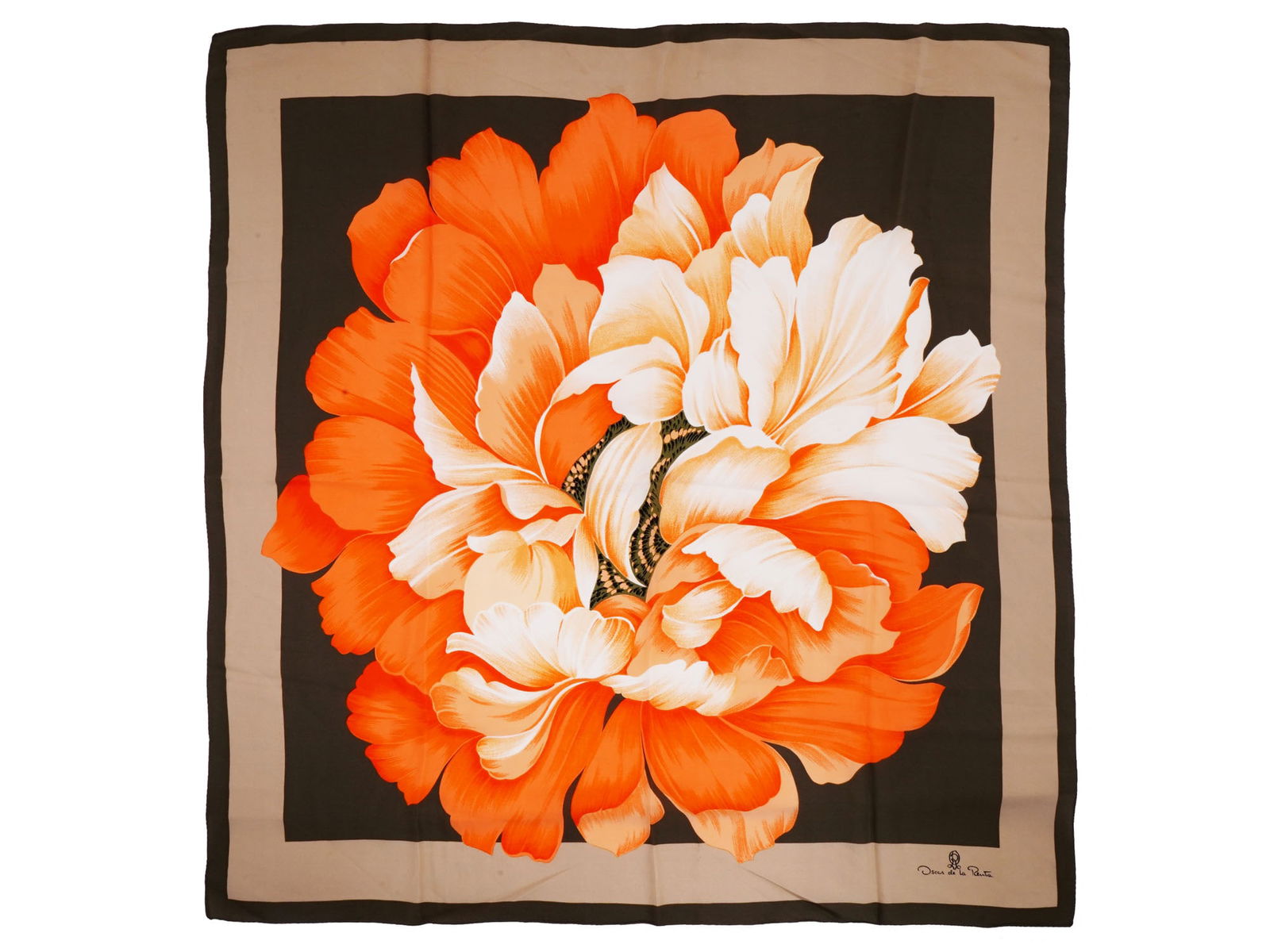 VINTAGE OSCAR DE LA RENTA FLORAL DESIGN SILK SCARF (1 of 6)