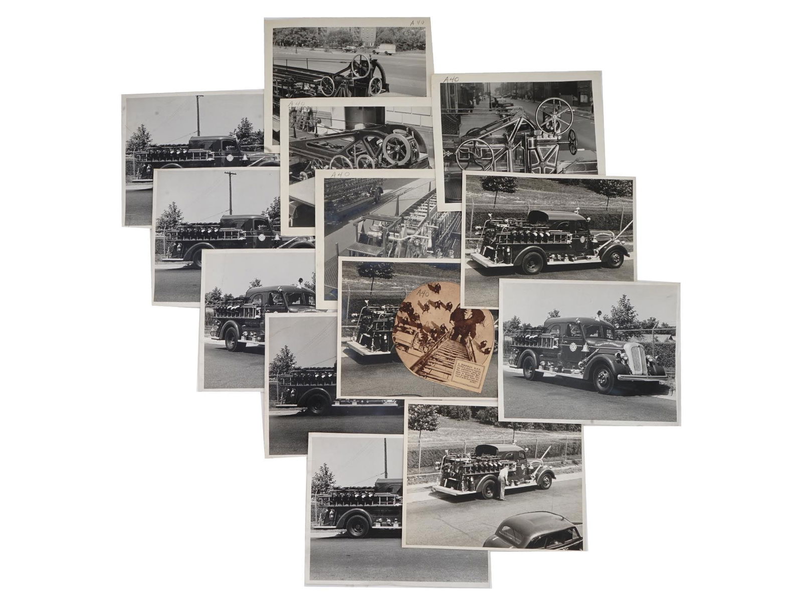 ANTIQUE AMERICAN PHOTOGRAPHS OF FIRE ENGINES (1 of 6)