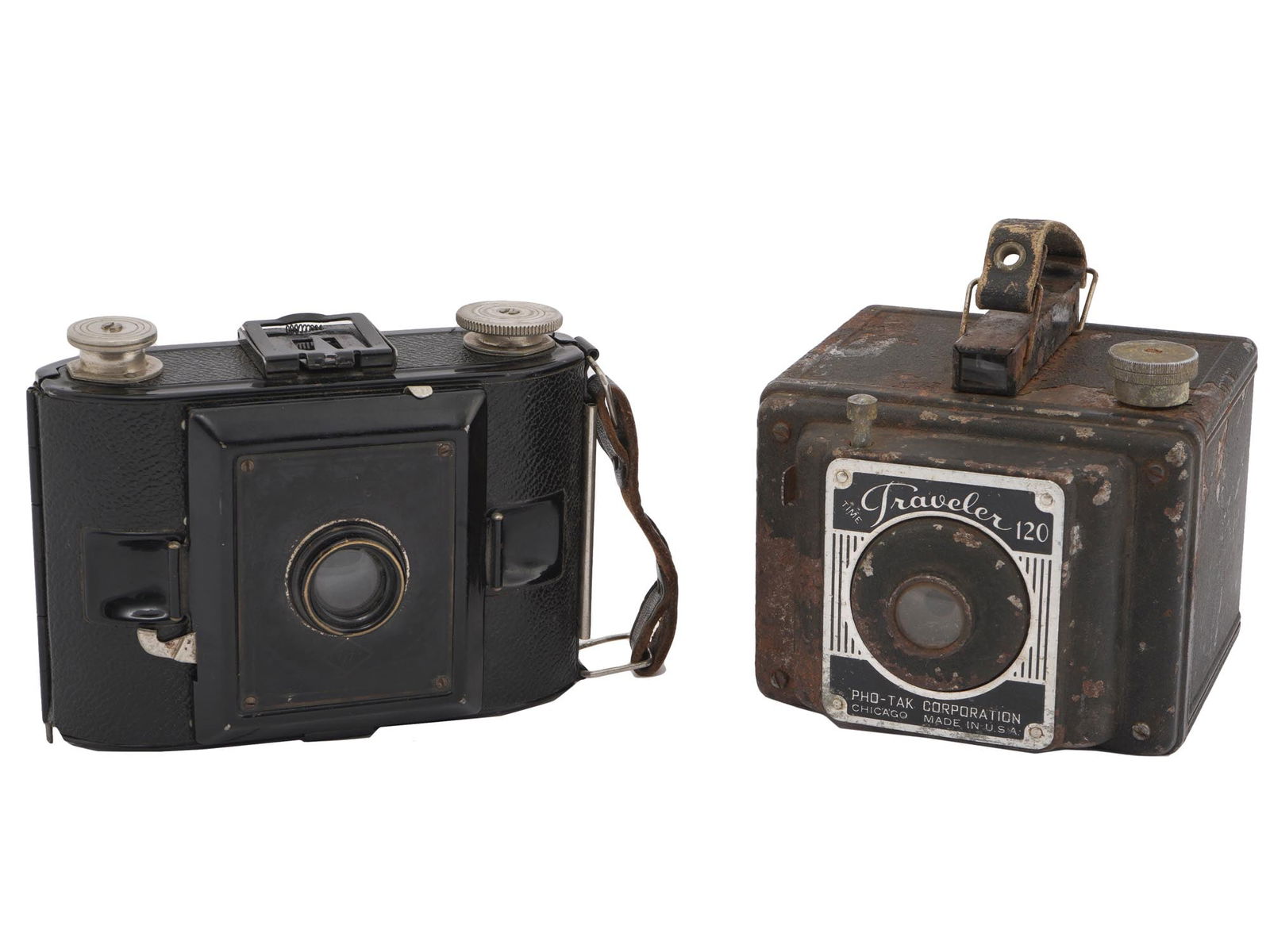 ANTIQUE MID CEN AMERICAN TRAVELER FILM CAMERAS (1 of 3)