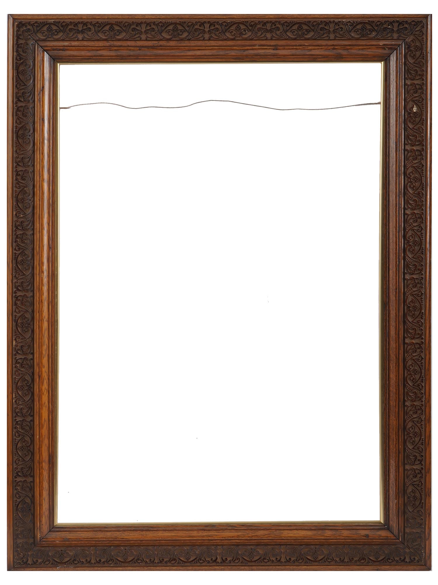 MID CENT ORNATE HAND CARVED WOOD PICTURE FRAME: A mid-20th century wooden picture frame with hand-carved floral pattern and golden slips. There is a suspension on the backside. Wall Art Decor And Painting Frames For Interior Design. Dimensions: Siz