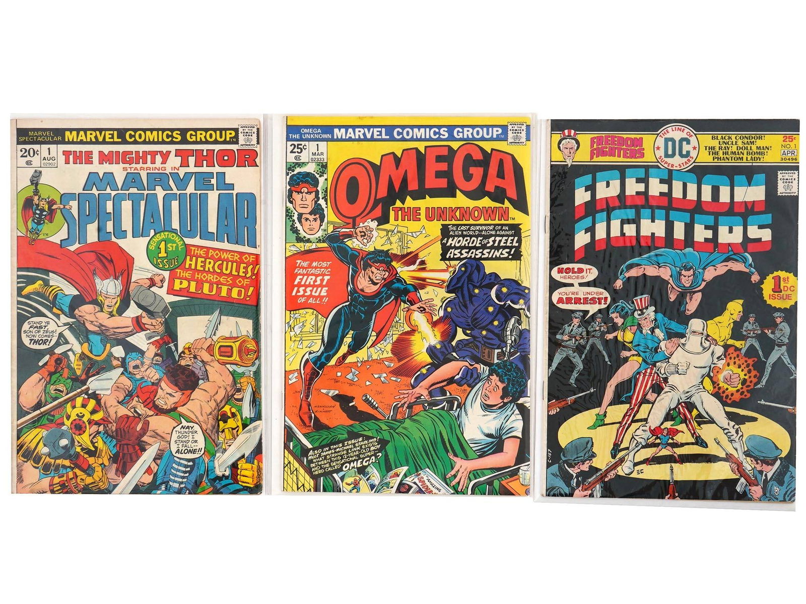 VINTAGE AMERICAN MARVEL COMICS MAGAZINES FIRST ISSUES (1 of 2)
