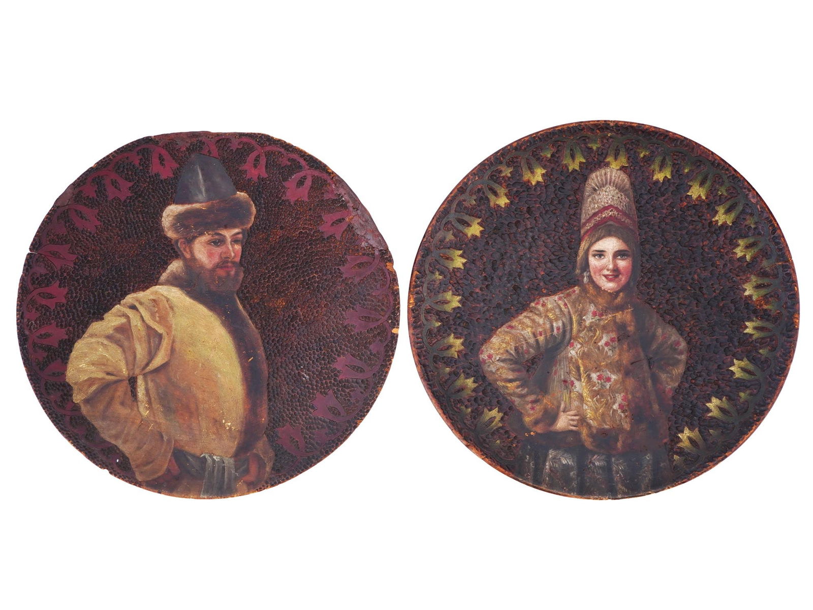 ANTIQUE RUSSIAN CARVED WOOD PLATES WITH PORTRAITS (1 of 8)
