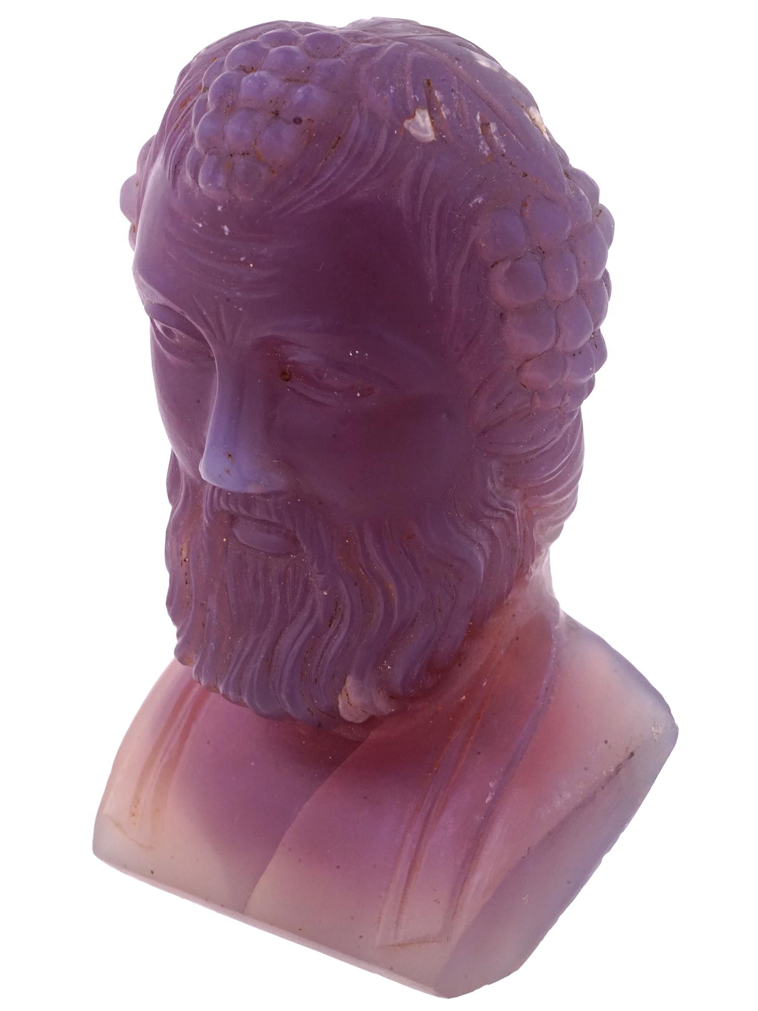 ANTIQUE 19TH C GRAND TOUR CHALCEDONY DIONYSUS BUST (1 of 11)