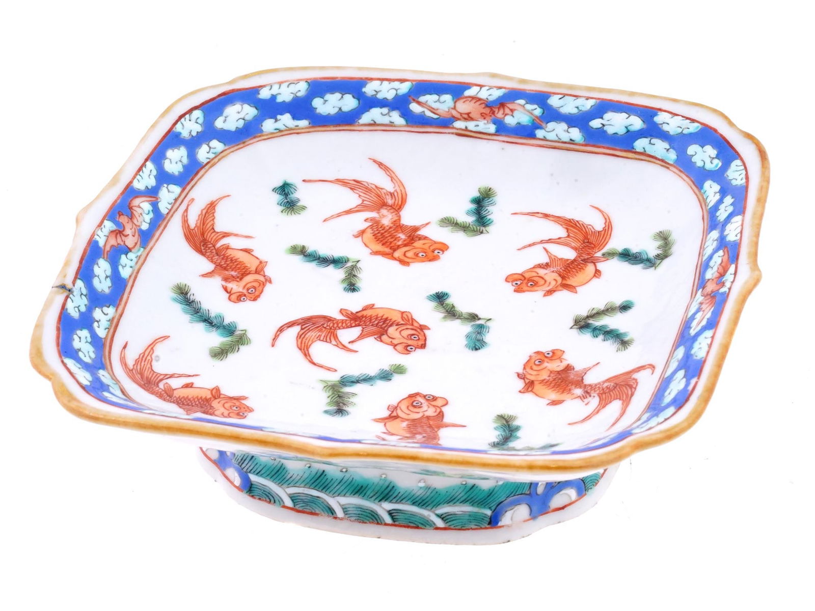 ANTIQUE CHINESE QING PORCELAIN FOOTED SERVING PLATE (1 of 13)