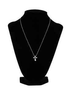 TIFFANY CO PERETTI SILVER CROSS PENDANT NECKLACE: A beautiful vintage Tiffany and Co sterling silver chain necklace designed by Elsa Peretti and featuring an elegantly designed cross pendant. Marked with Tiffany and Co hallmarks, Elsa Peretti signatu