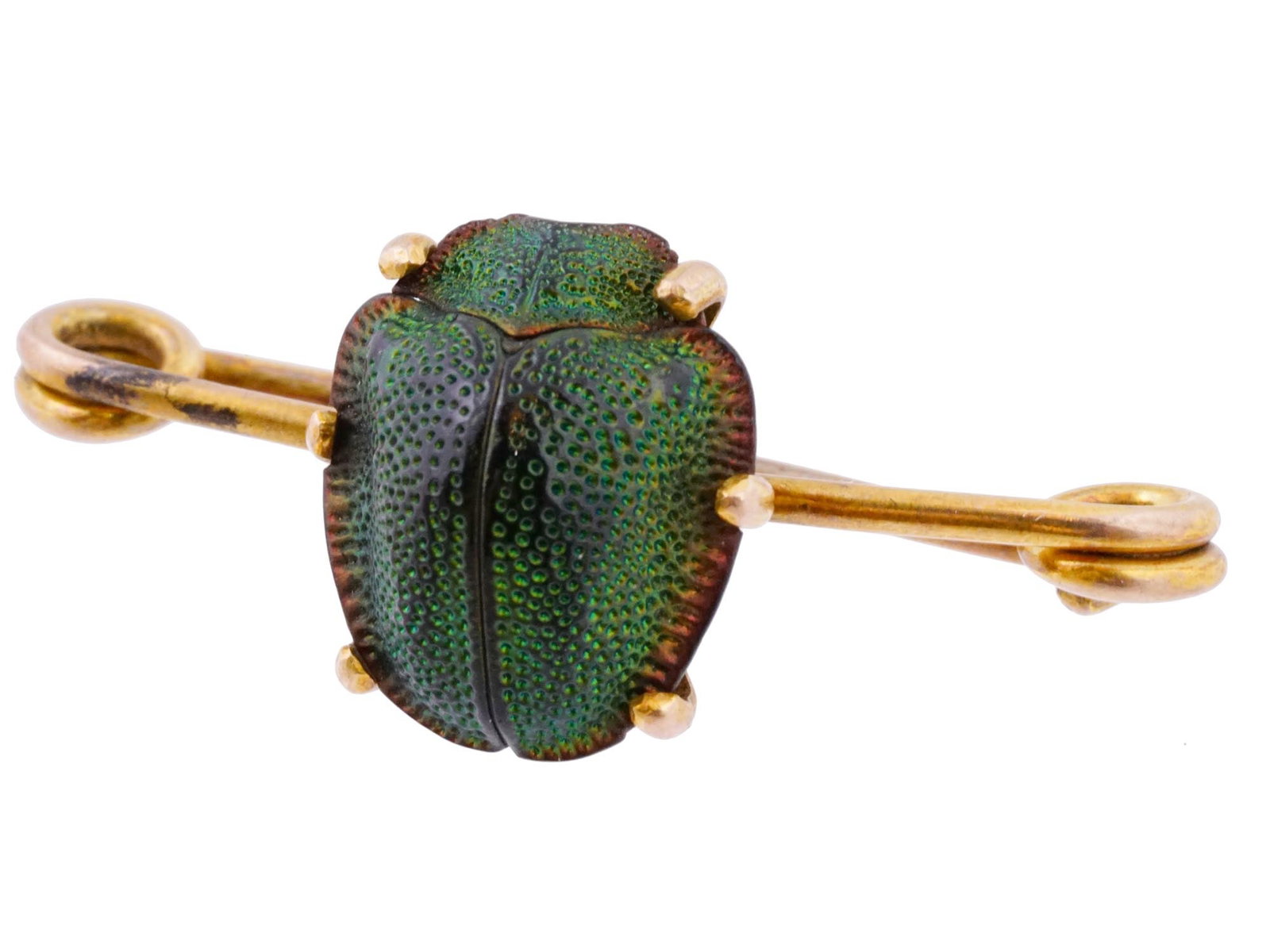 ANTIQUE VICTORIAN SCARAB BEETLE GILT PIN ? 1900: An antique late Victorian period gilt metal green scarab beetle pin. The antique Victorian scarab beetle pin embodies both the elegance and enchantment of an era defined by ornate jewelry and symbolic
