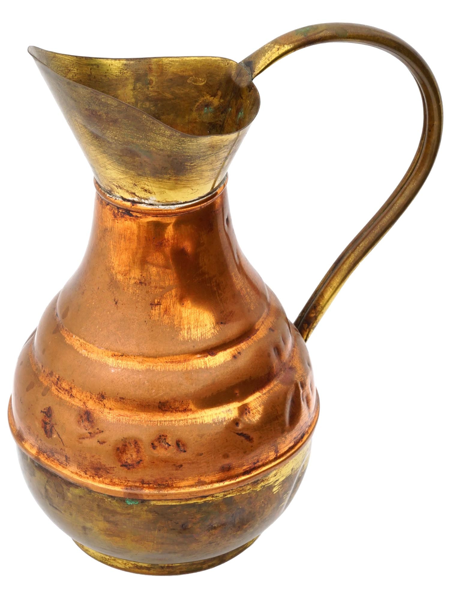 ANTIQUE DUTCH COPPER AND GILT BRASS WATER JUG: An antique early 20th-century handled gilt brass and copper jug or pitcher. Polished surface. Marked Made in Holland on the bottom. Collectible Tableware And Serveware, Metalwork. Dimensions: H 7 3/4