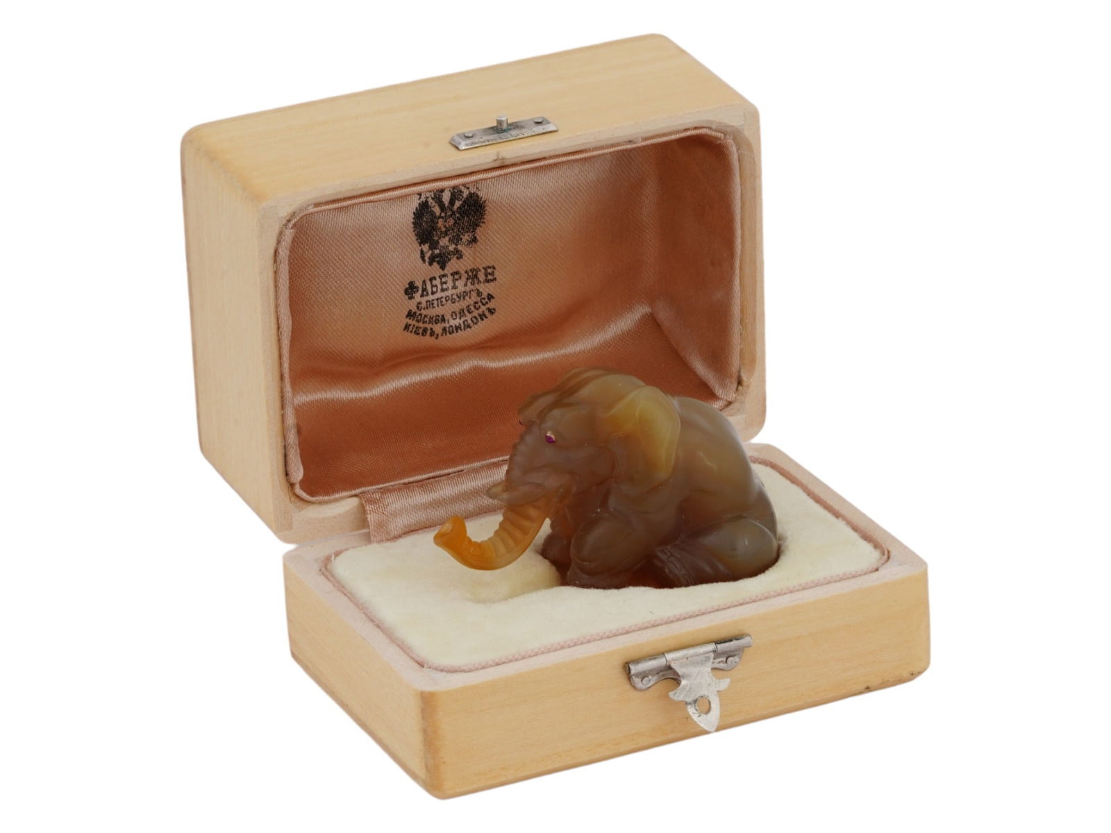 RUSSIAN HAND CARVED AGATE RUBY EYES ELEPHANT FIGURINE (1 of 8)