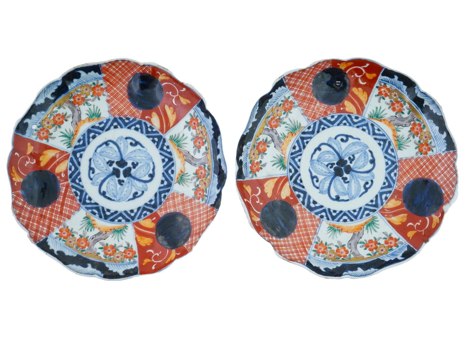 ANTIQUE JAPANESE MEIJI IMARI PORCELAIN SERVING BOWLS (1 of 9)