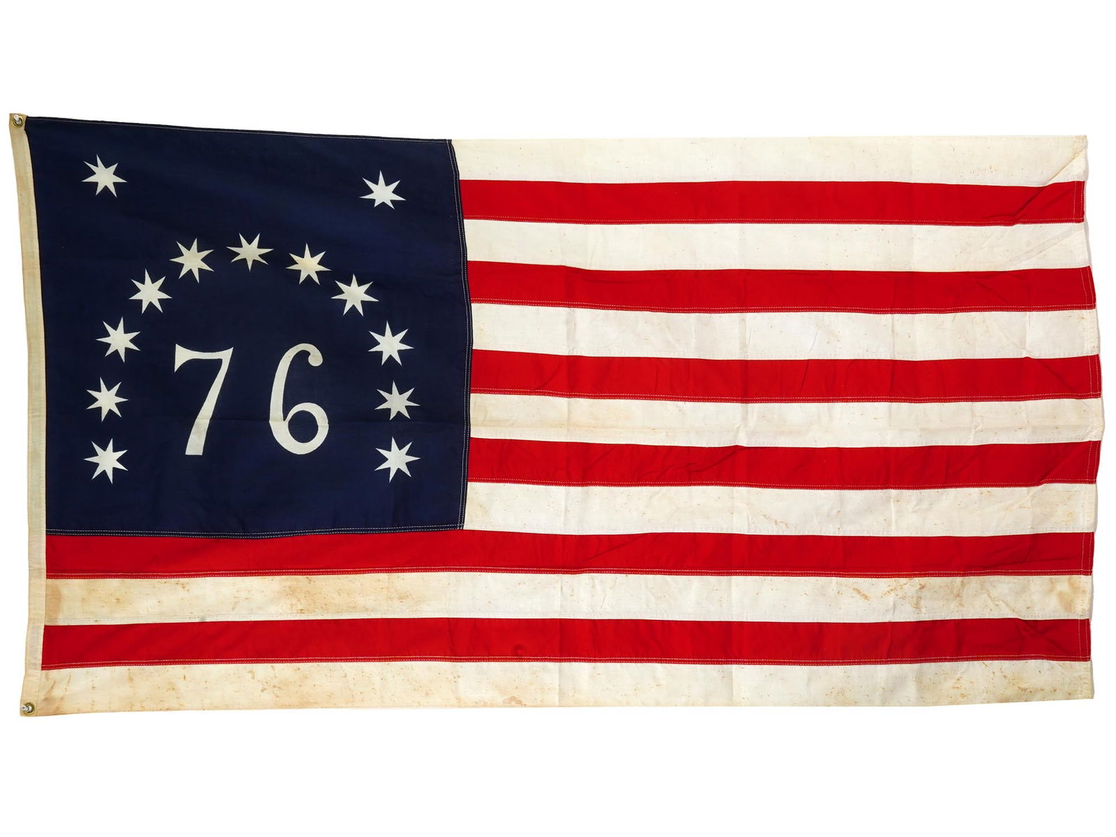 VINTAGE 1976 BICENTENNIAL US AMERICAN FABRIC FLAG (1 of 5)