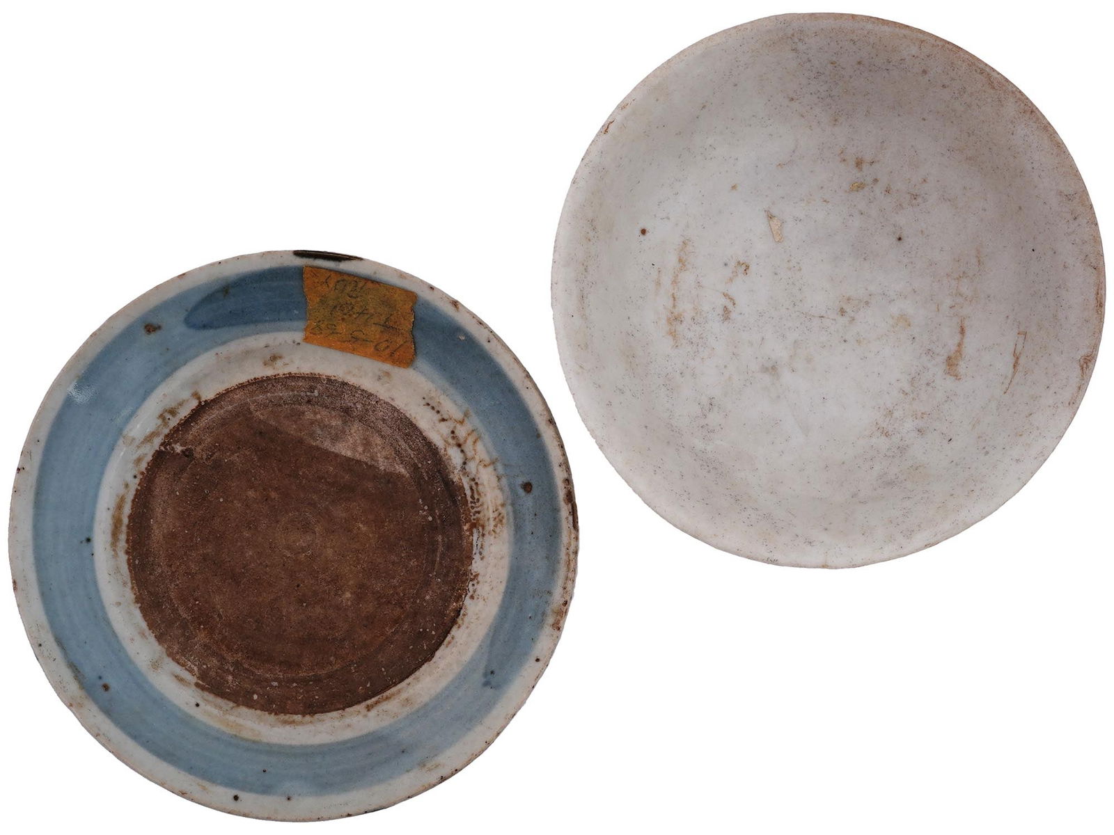 ANTIQUE CHINESE MING DYNASTY GLAZED CERAMIC PLATES (1 of 8)