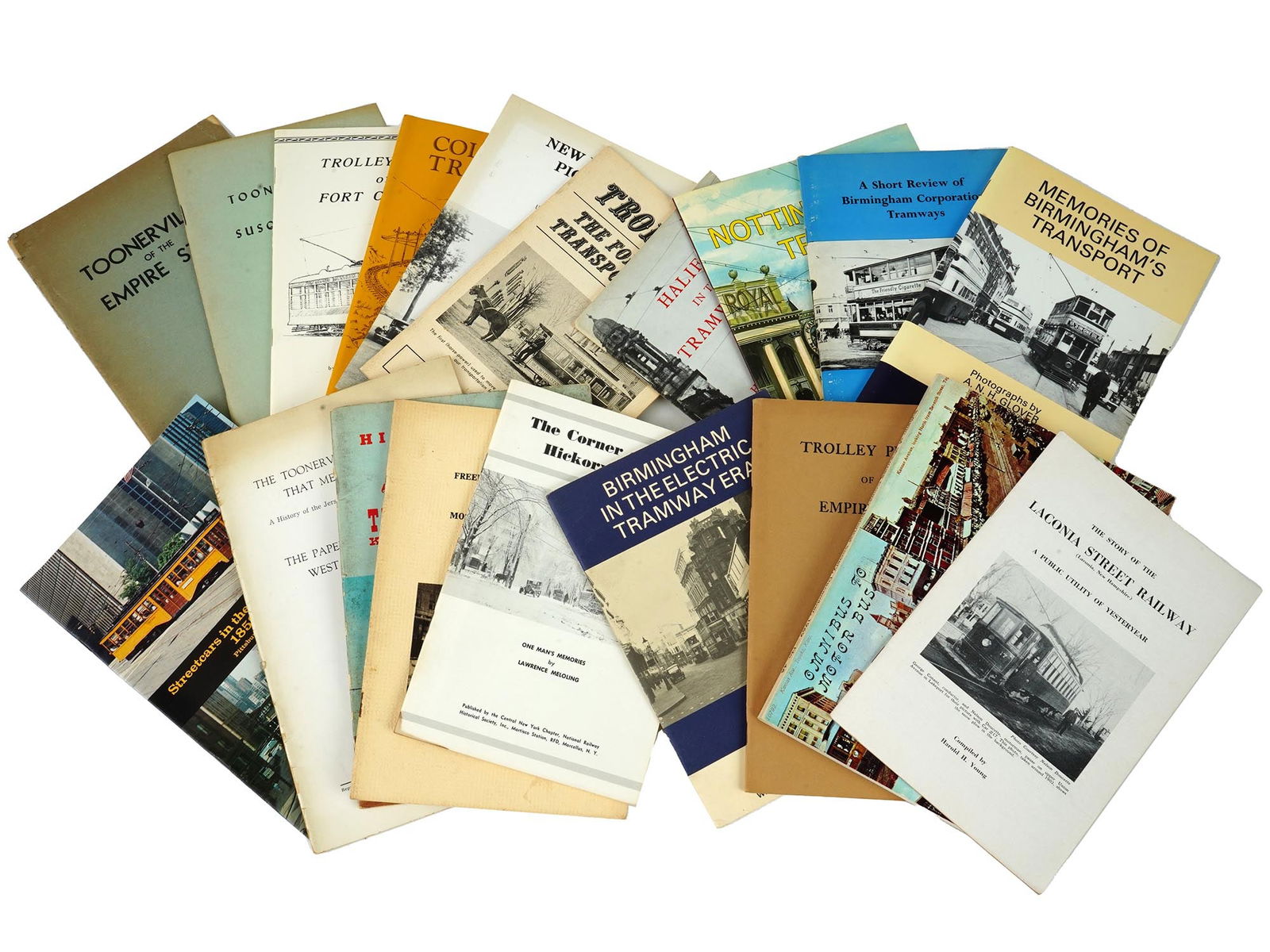 COLLECTION AMERICAN ENGLISH TROLLEYS TRANSPORT BOOKS (1 of 17)