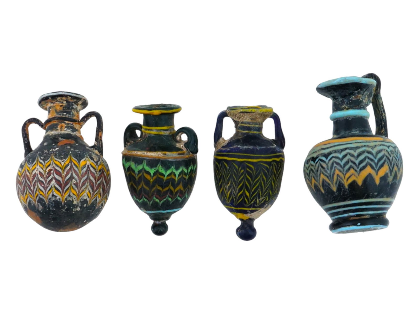 GROUP OF FOUR ANCIENT LEVANT DECORATED GLASS JARS (1 of 8)