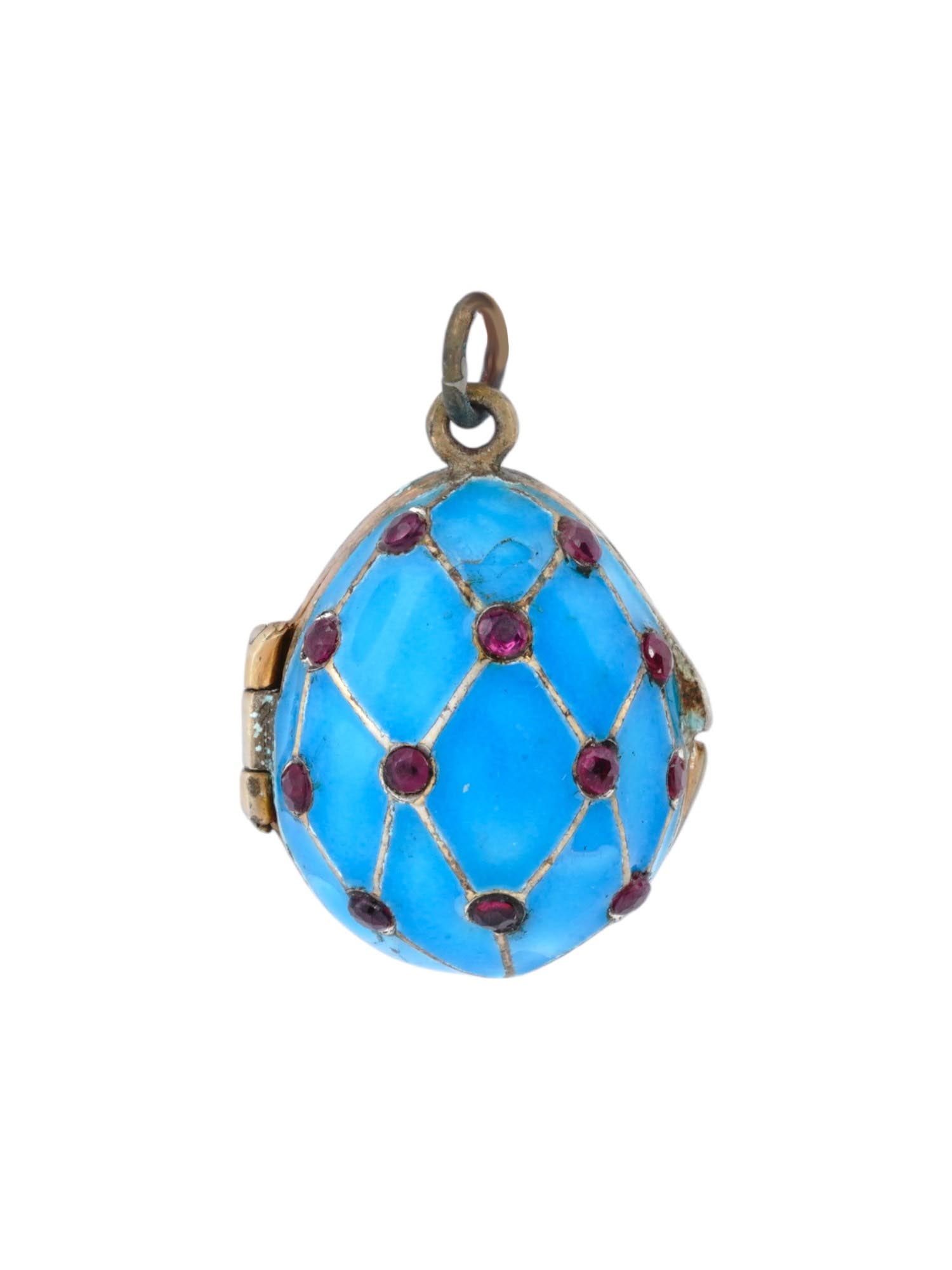 RUSSIAN GILT SILVER ENAMEL RUBY EGG LOCKET PENDANT (1 of 4)