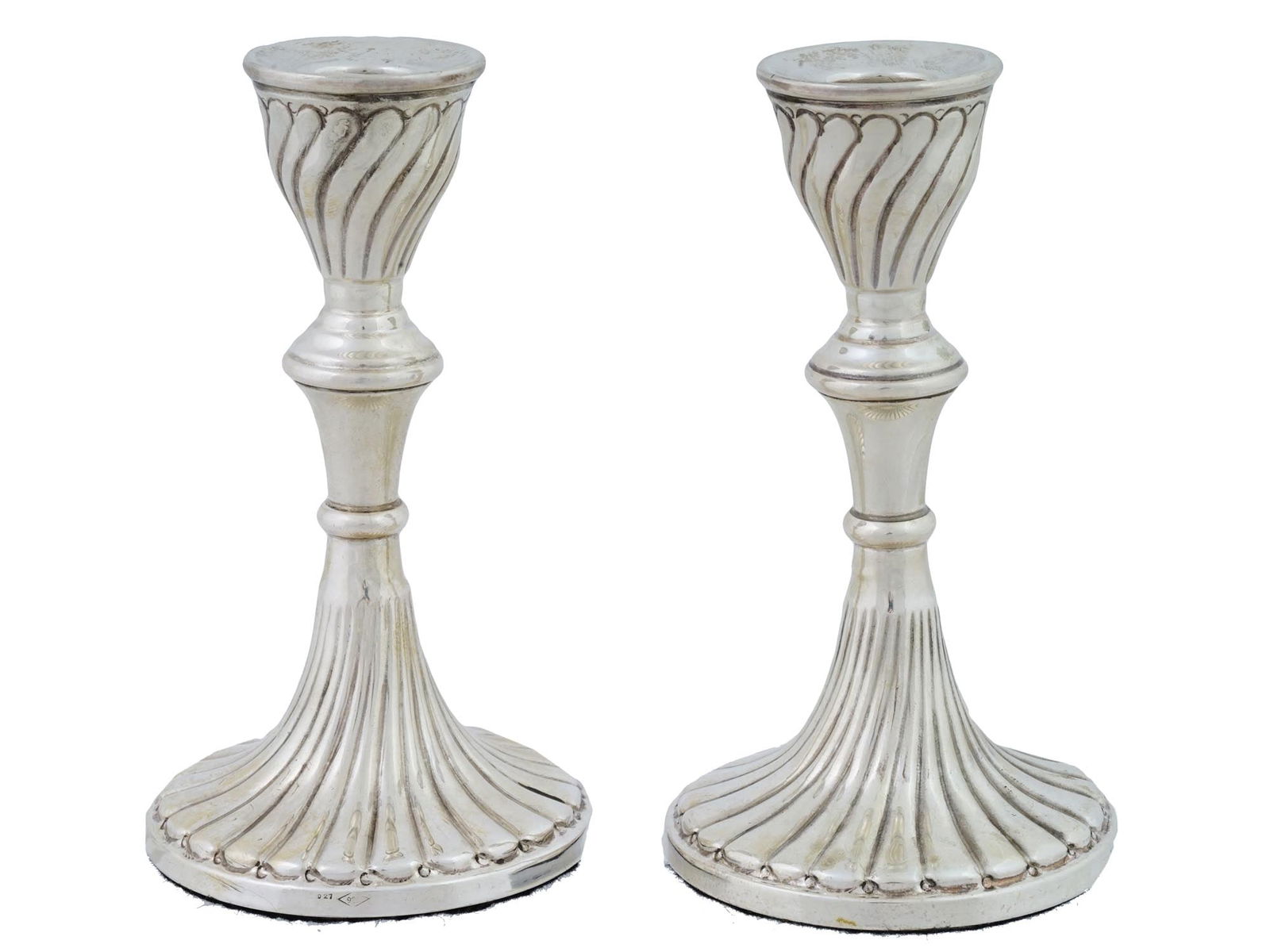 PAIR OF VINTAGE 925 STERLING SILVER CANDLE HOLDERS (1 of 6)