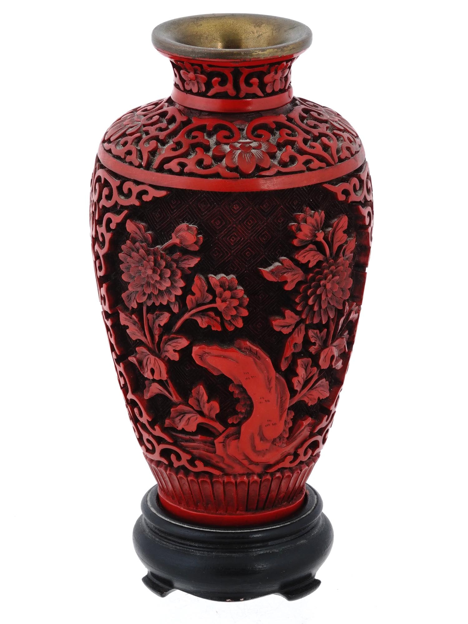 CHINESE QING CARVED RED CINNABAR VASE WITH STAND (1 of 5)