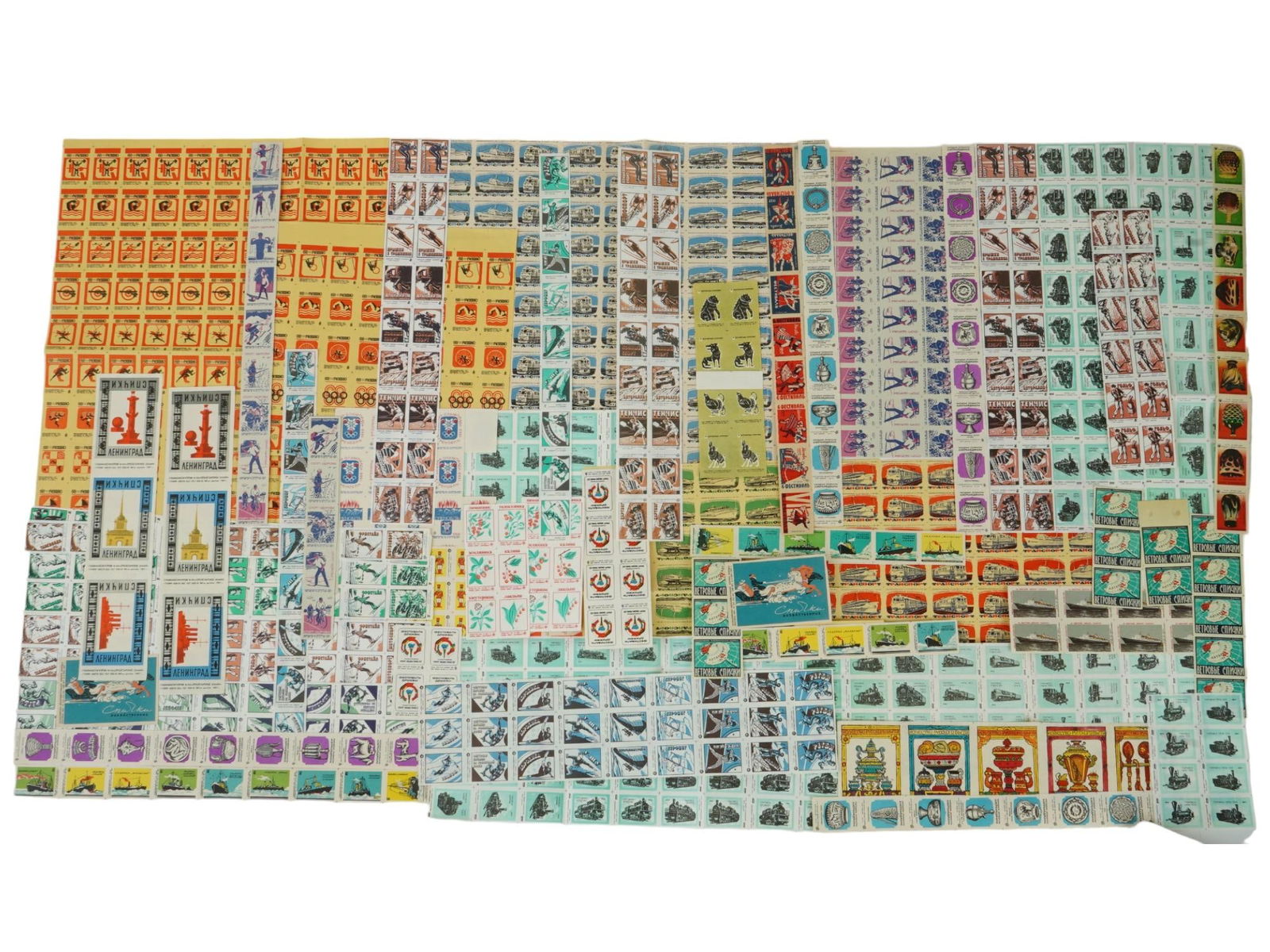 LOT OF SOVIET LABELS FOR MATCHBOXES 1957 TO 1977 (1 of 10)