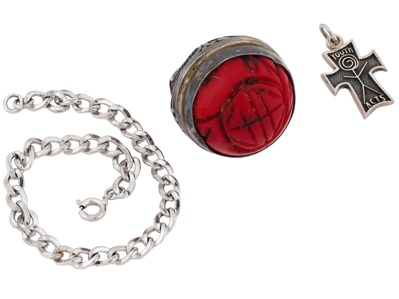 VINTAGE STERLING SILVER BRACELET PENDANT AND RING (1 of 7)