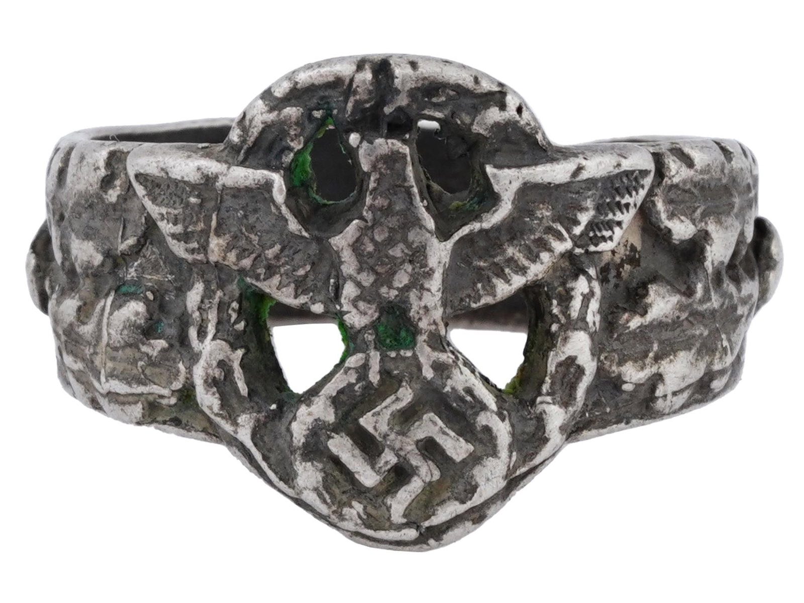 WWII NAZI GERMAN POLICE 800 SILVER RING: A WWII Nazi German police silver ring, featuring a police eagle emblem surrounded by a laurel wreath to the center of the oak leaves band. On the inside of the ring there is 800 silver hallmark. Weigh