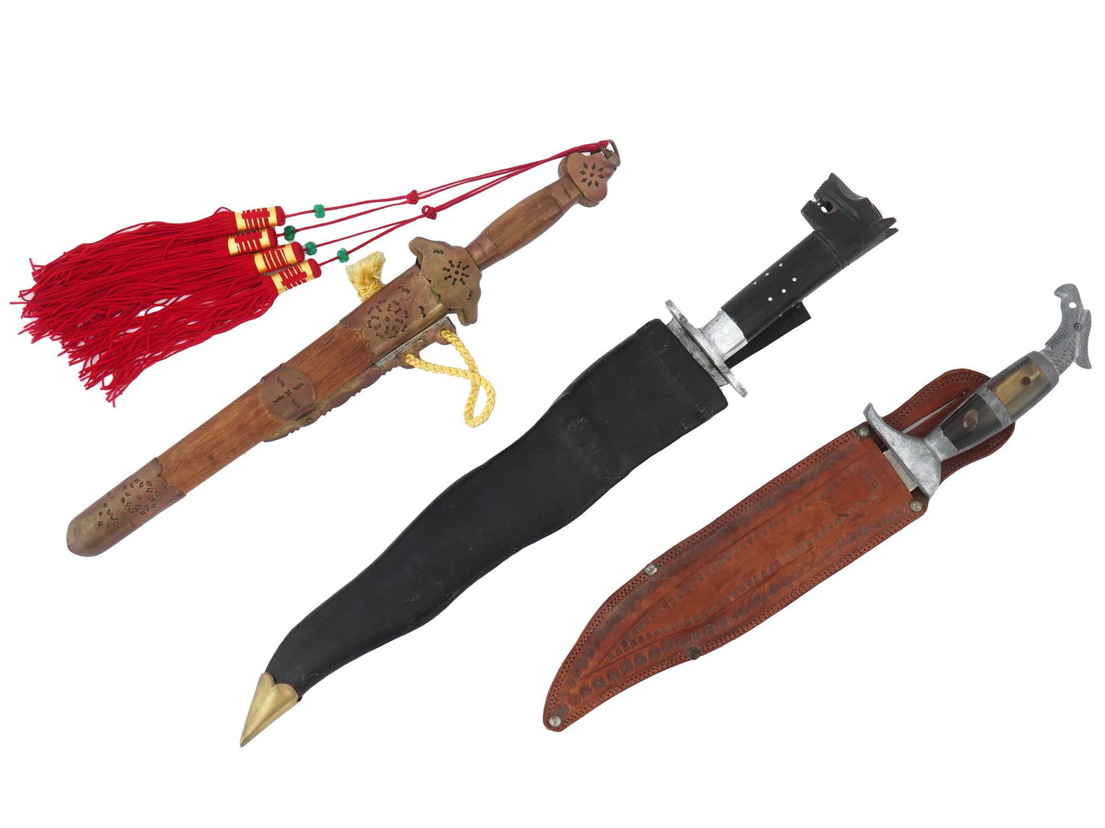 VTG KOREAN MEXICAN INDIAN DAGGER KNIVES IN SHEATHS (1 of 12)