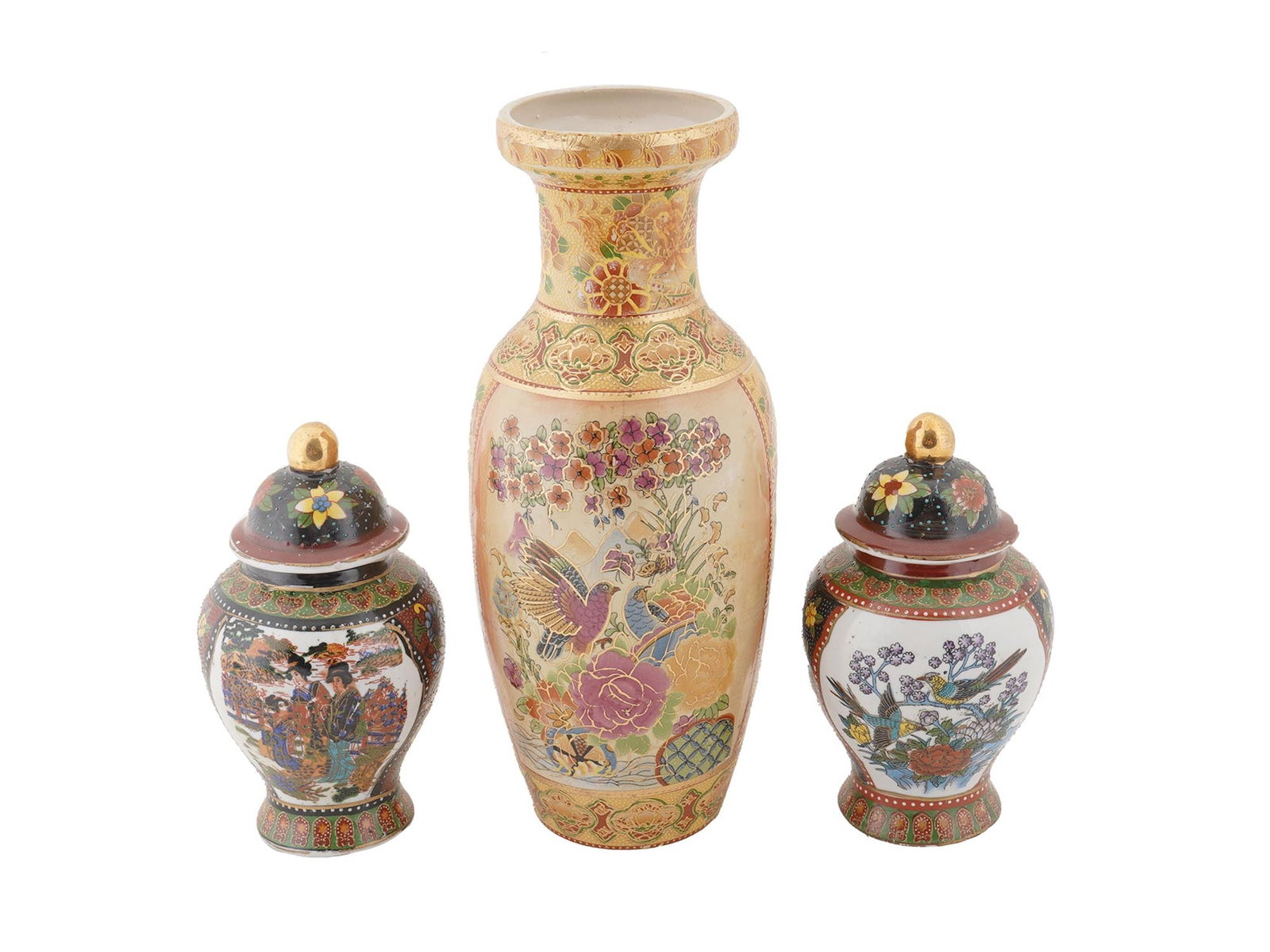 VINTAGE CHINESE PORCELAIN VASE AND TEA JARS (1 of 5)