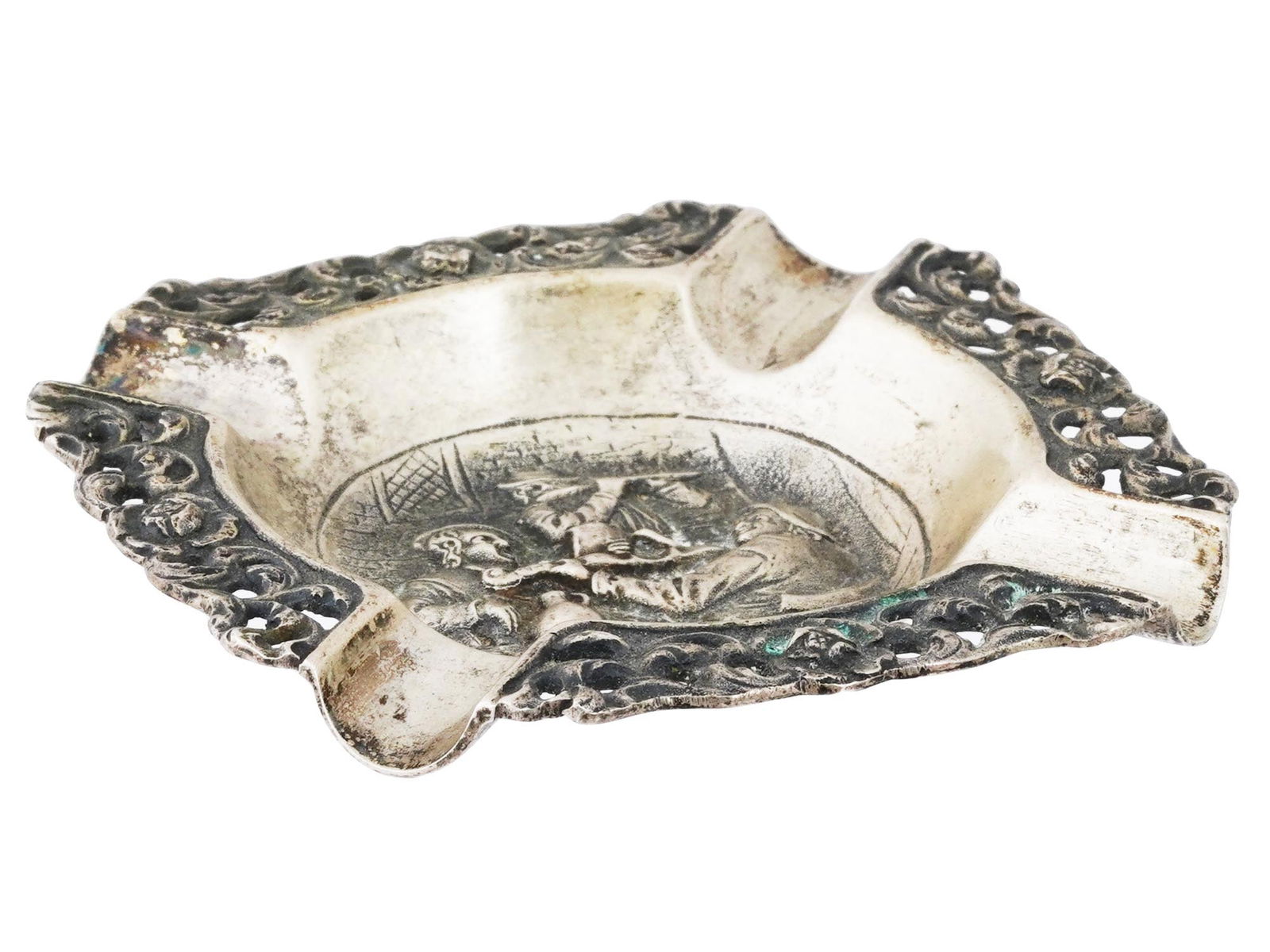 VINTAGE ENGLISH SILVER ASHTRAY WITH MUSICIANS (1 of 4)