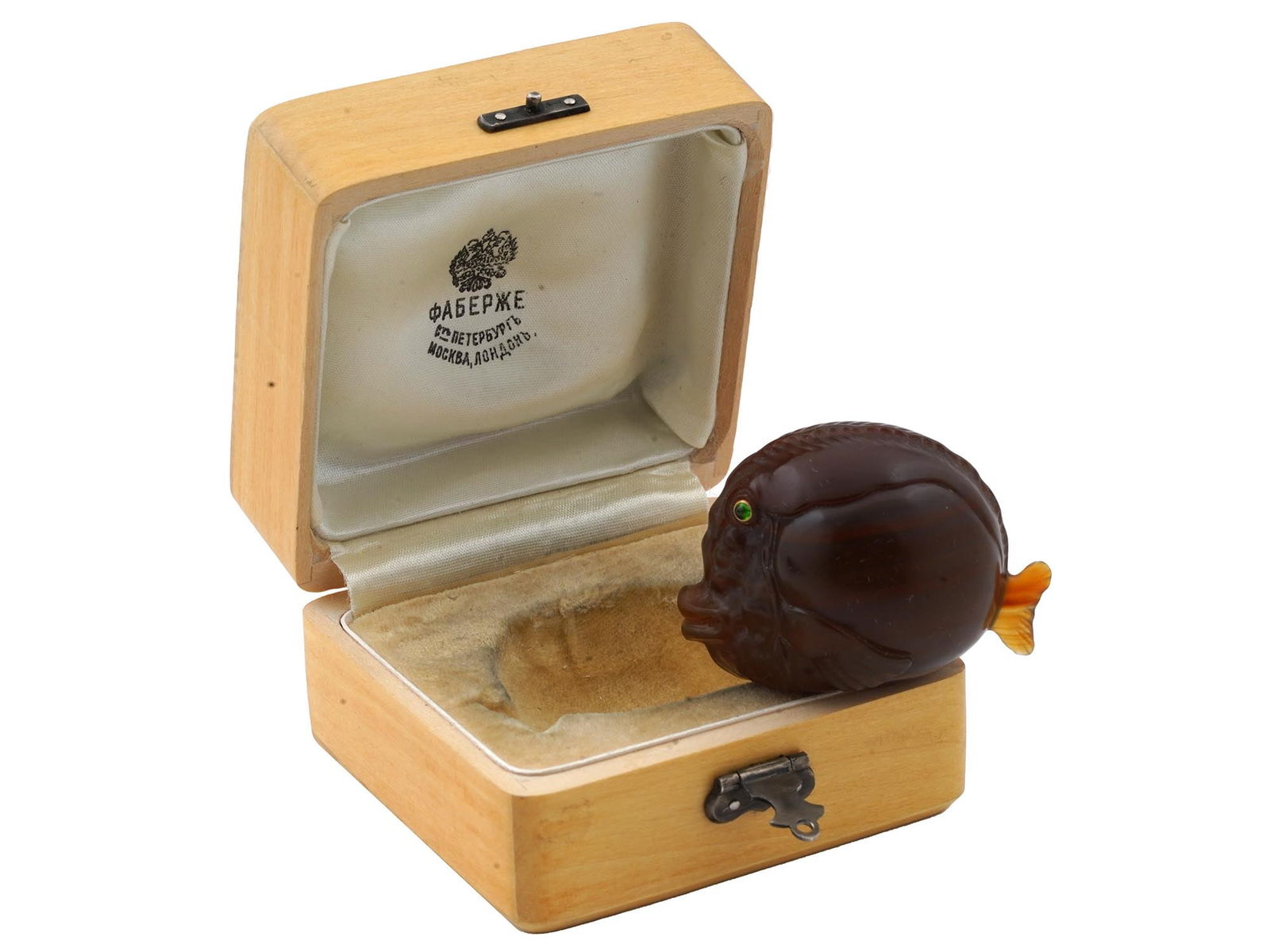 RUSSIAN CARVED AGATE GOLD EMERALDS FISH FIGURINE (1 of 9)