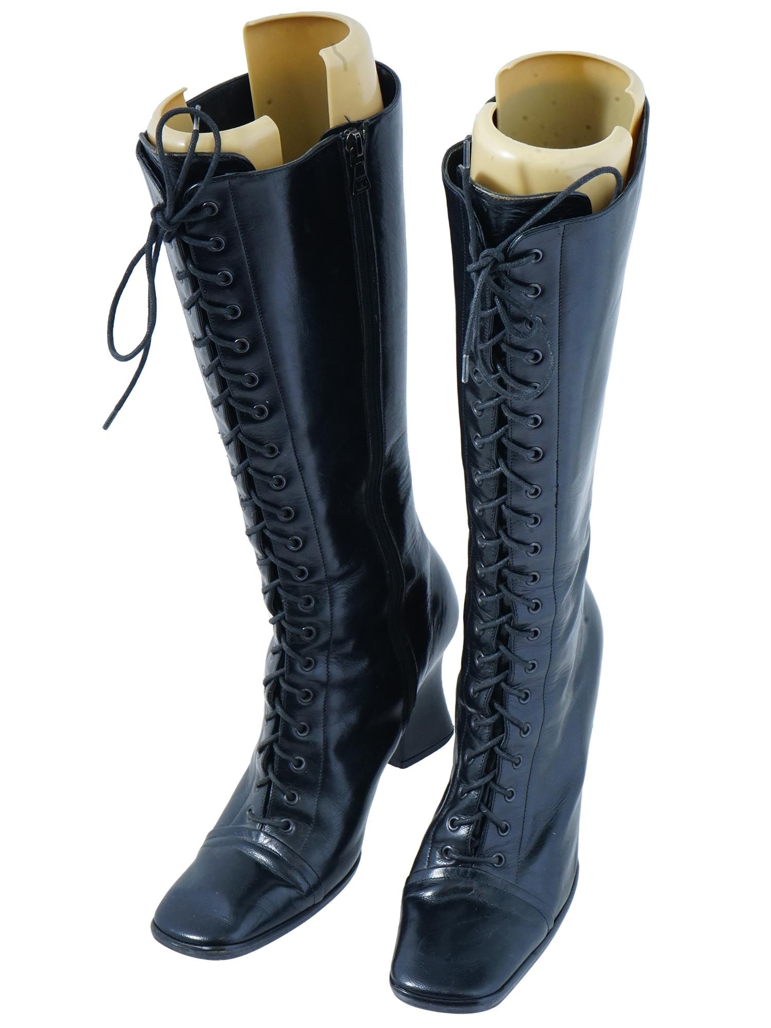 VINTAGE ITALIAN PRADA HIGH CALF LEATHER WOMENS BOOTS (1 of 11)