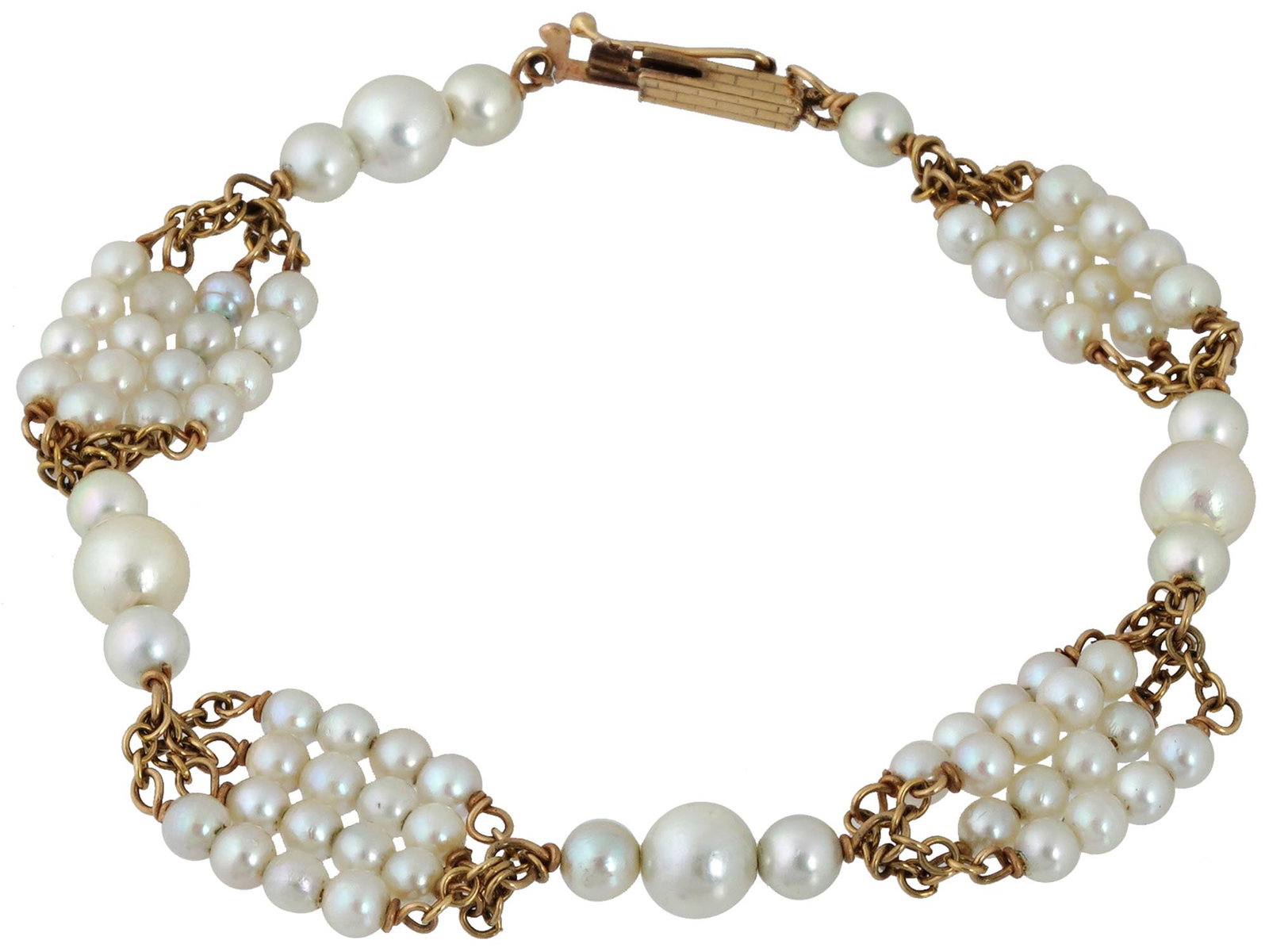 VINTAGE 14K GOLD NATURAL PEARL CHAIN BRACELET: A vintage 14K yellow gold chain bracelet composed of natural pearl bead strings. Marked 14K on the clasp. Total Weight: 8.3 grams. Elegant Statement Jewelry For Women. Dimensions: L 8 in. All measurem