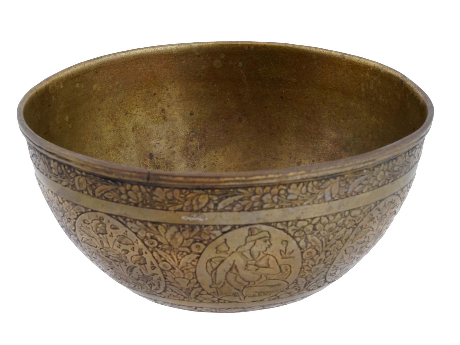 ANTIQUE 19TH CENTURY PERSIAN BRASS WATERING BOWL (1 of 7)