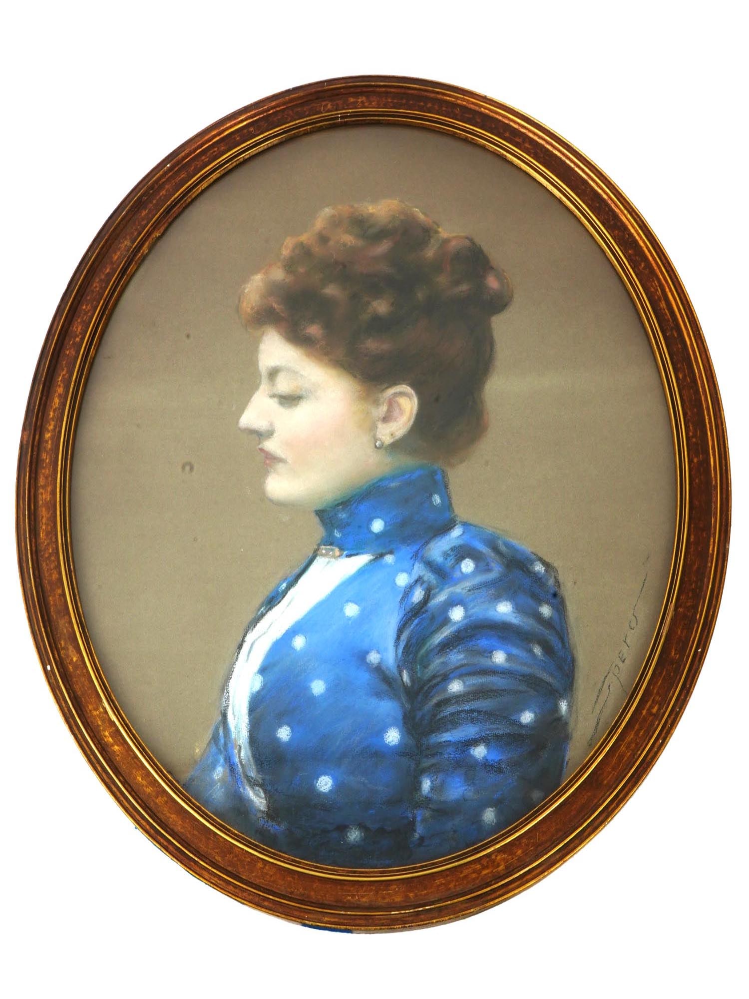 ANTIQUE EUROPEAN PASTEL PORTRAIT PAINTING BY SPERO: An antique European Art Nouveau painting attributed to Claude Spero, French, 19 / 20th century. The oval painting depicts the profile of a young woman dressed in early 20th century fashion in a closed