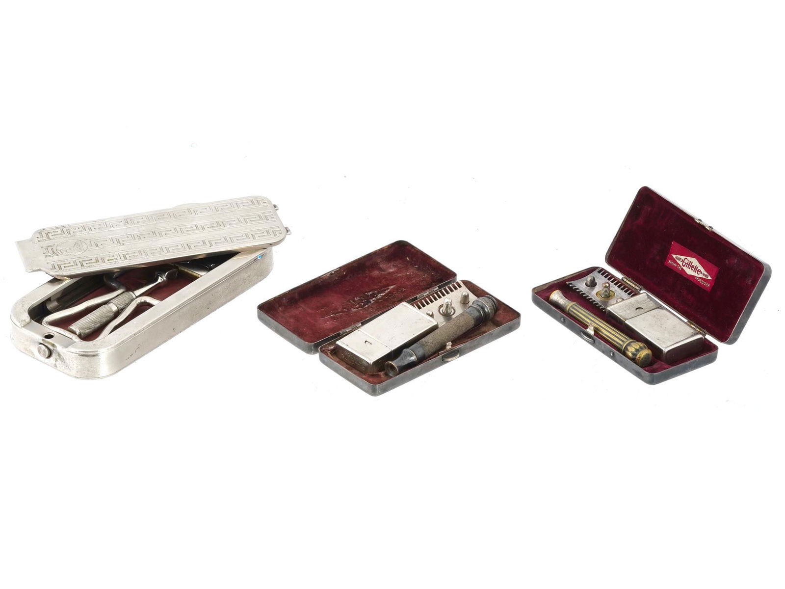 COLLECTION OF THREE ENGLISH TRAVEL SHAVING SETS (1 of 12)