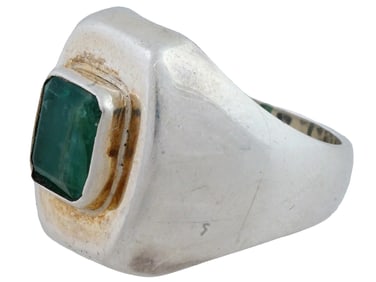 925 STERLING SILVER JEWELRY RING W EMERALD