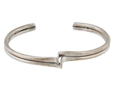 VINTAGE MEXICAN STERLING SILVER CUFF BRACELET