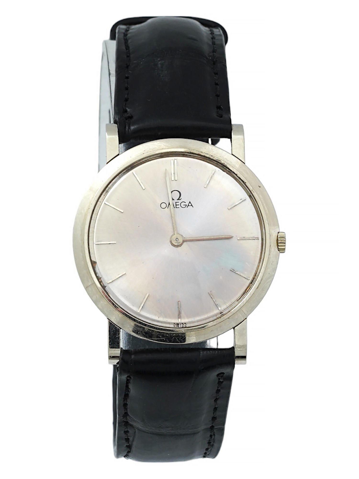 OMEGA 18K WHITE GOLD MANUAL WIND WRISTWATCH (1 of 8)