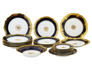 EARLY 20TH C FRENCH LIMOGES GILT PORCELAIN PLATES