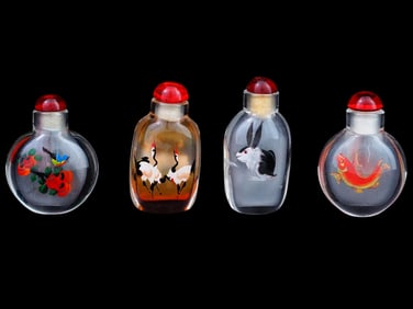 VINTAGE ORIENTAL CHINESE REVERSE PAINTED SNUFF BOTTLES