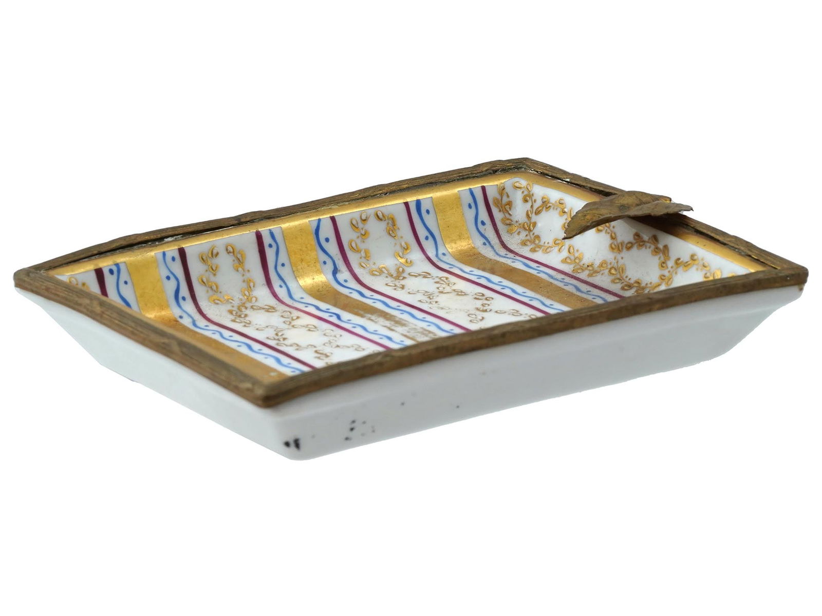 VINTAGE FRENCH SEVRES PORCELAIN ASHTRAY (1 of 7)