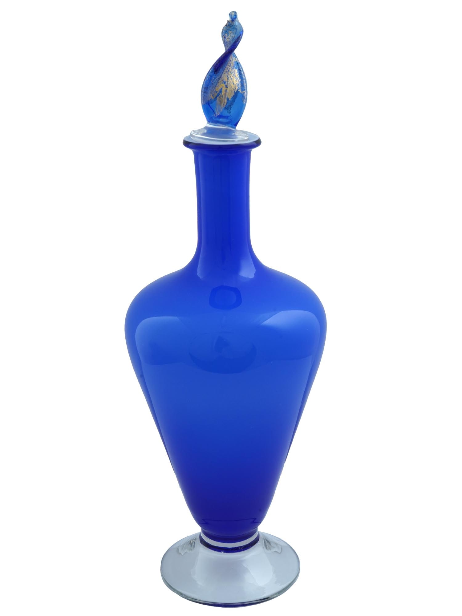 VINTAGE VENETIAN MURANO BLUE GLASS VASE WITH STOPPER: A vintage Venetian Murano blue glass vase, adorned with a stopper featuring a gilt-decorated scrolling finial. Handcrafted by skilled artisans on the island of Murano, renowned for its centuries-old t
