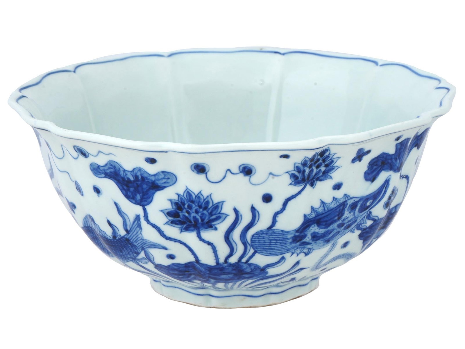 ANTIQUE CHINESE MING XUANDE BLUE WHITE PORCELAIN BOWL (1 of 5)