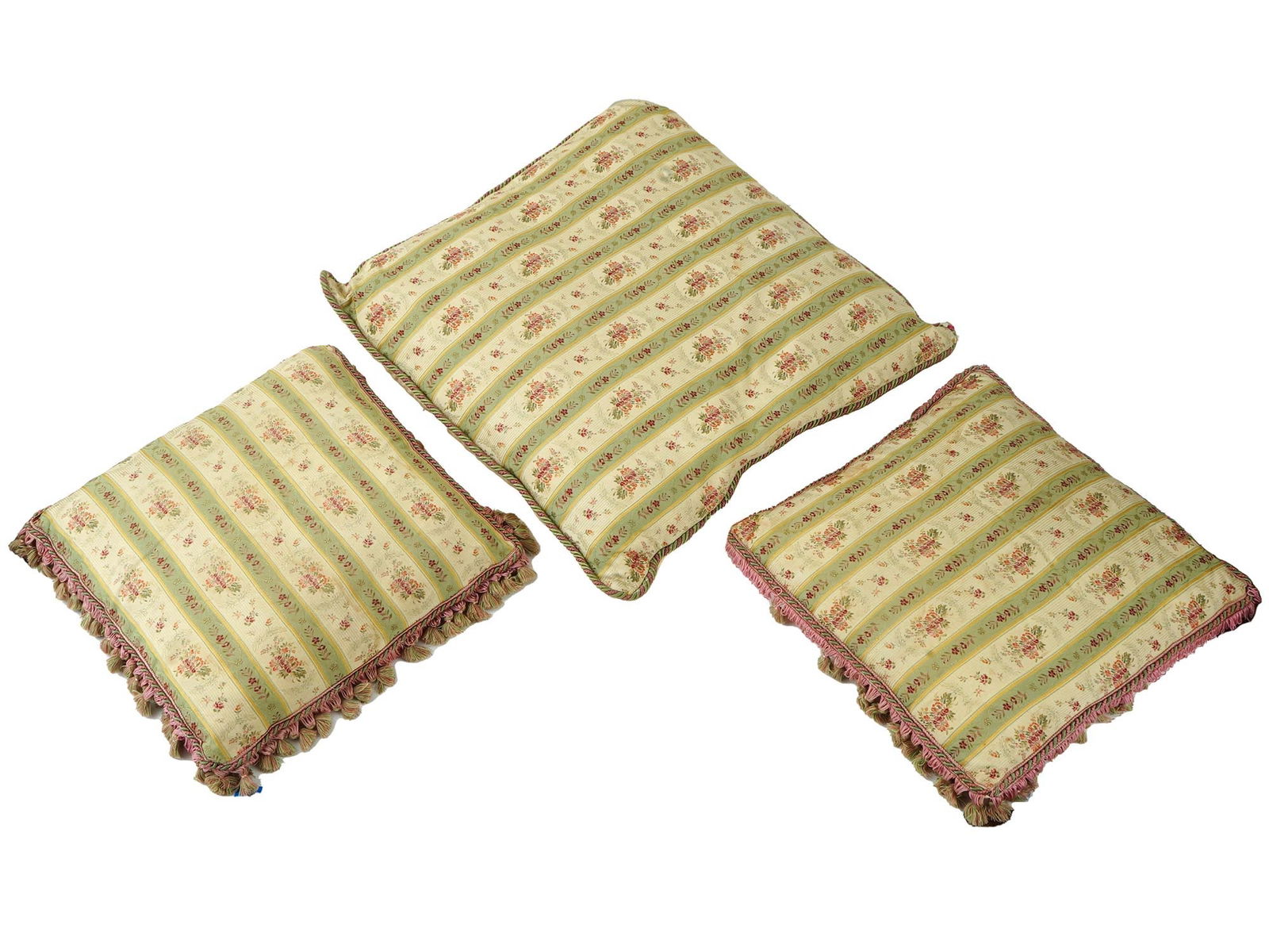 COLLECTION OF FRENCH ROCOCO MANNER PILLOW COVERS (1 of 5)