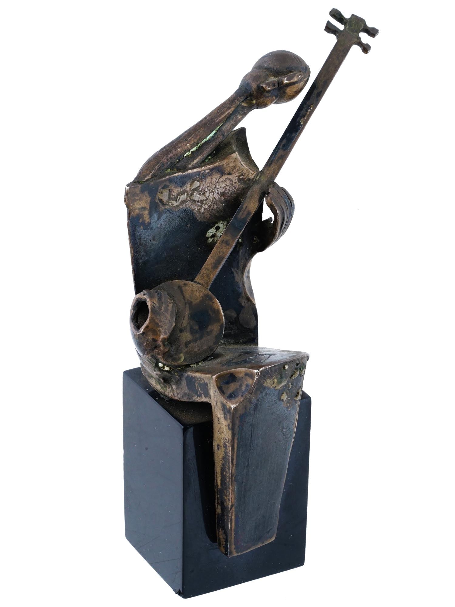 ARGENTINE SILVER SCULPTURE BY EGON PAUL HOFFMANN (1 of 6)