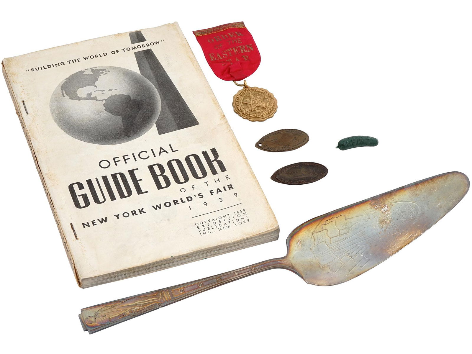 VINTAGE 1939 NEW YORK WORLDS FAIR MEMORABILIA LOT (1 of 12)