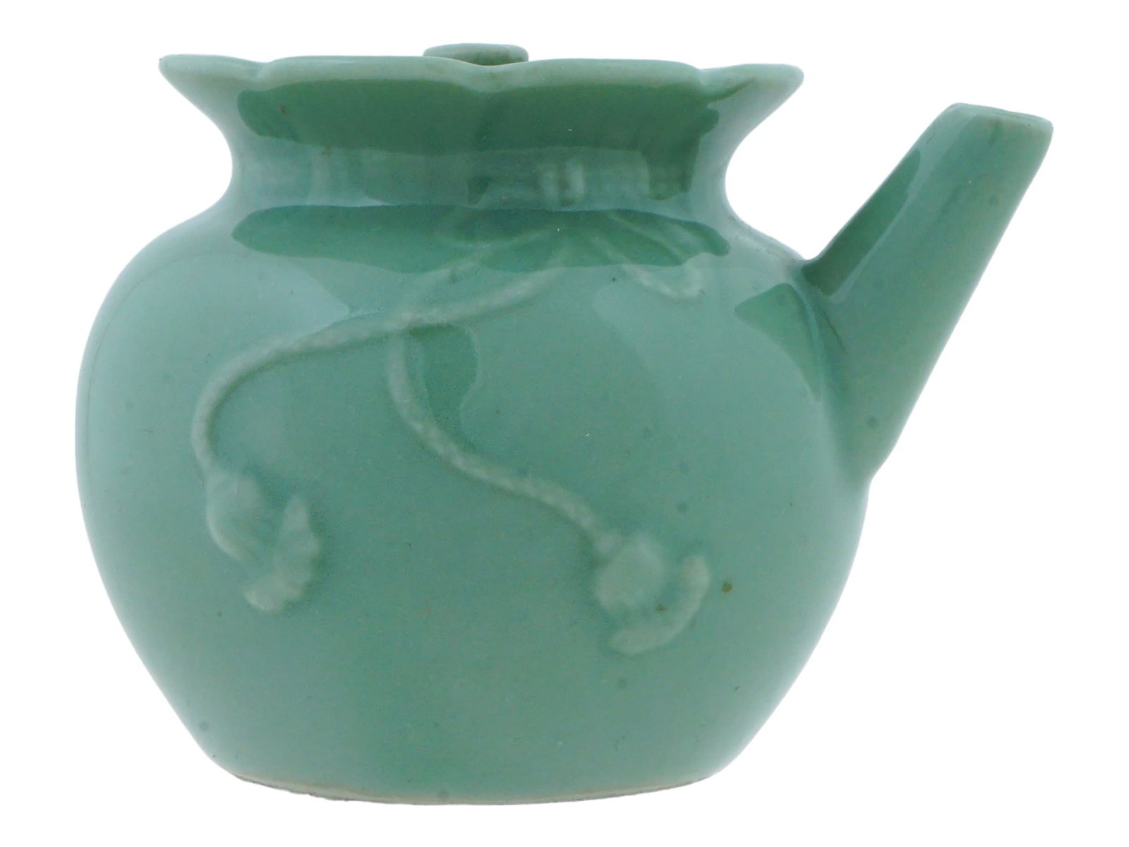 VINTAGE CHINESE CELADON LIDDED MINIATURE TEAPOT (1 of 11)