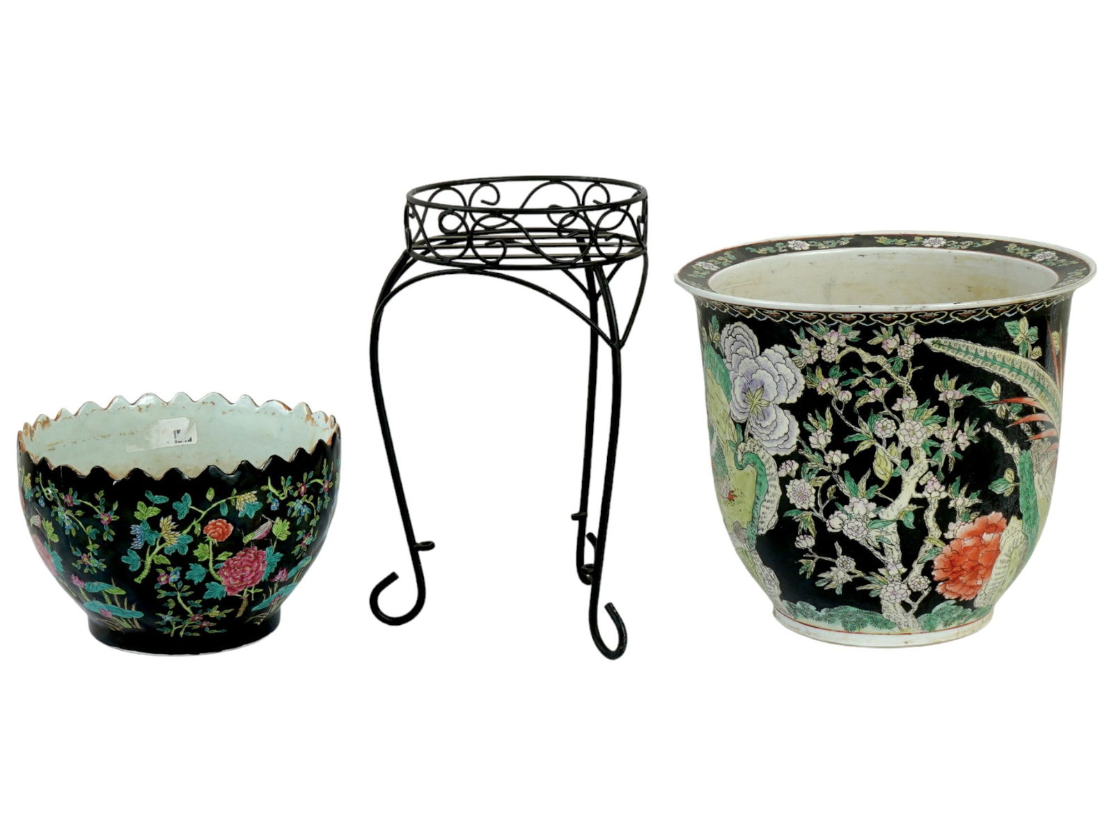 PAIR OF CHINESE PAINTED FLOWER POTS AND STAND (1 of 9)